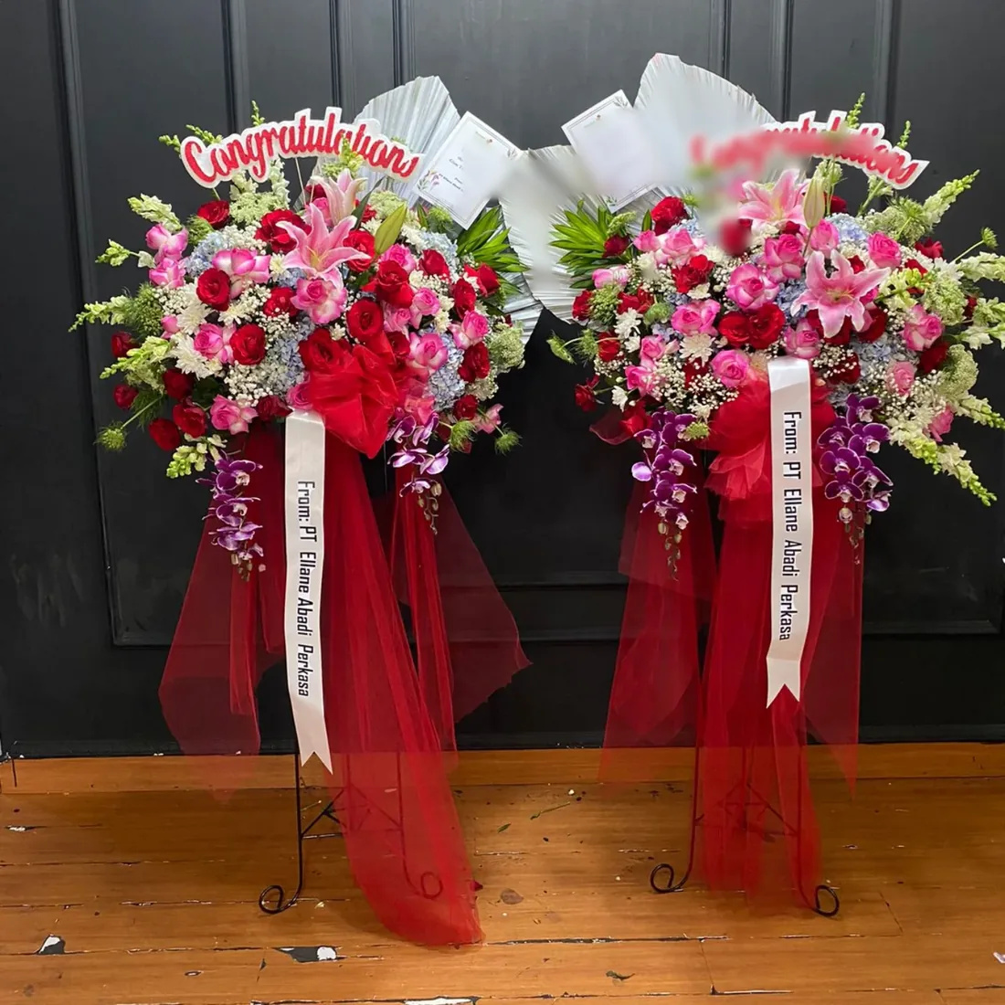 Standing Flower Merah Mewah